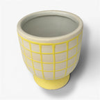 Vas decorativ  ceramic alb cu galben